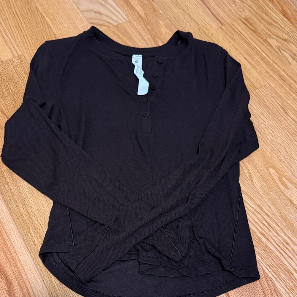 lululemon athletica Black Long Sleeve Top WORN ONCE!!